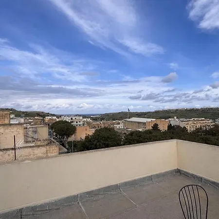 Heart Of Studio, Big Terrace With Citadel View And Gozo Panorama Apartamento Victoria