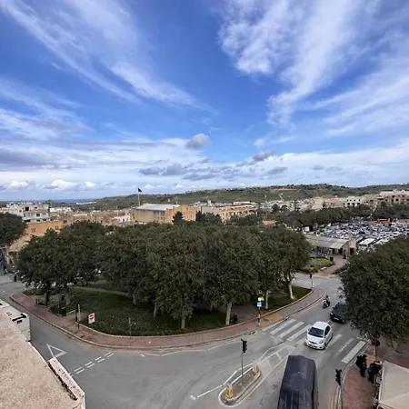 Apartamento Heart Of Studio, Big Terrace With Citadel View And Gozo Panorama *