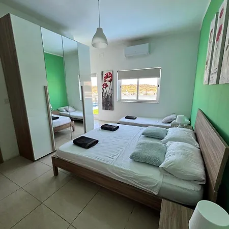 Heart Of Studio, Big Terrace With Citadel View And Gozo Panorama Apartamento