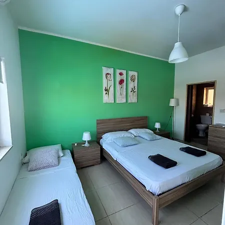 Apartamento Heart Of Studio, Big Terrace With Citadel View And Gozo Panorama *